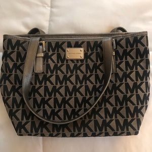 Michael Kors purse